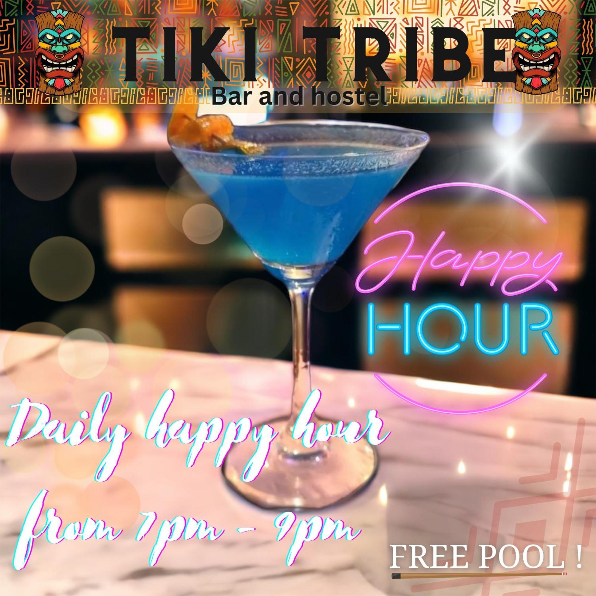 Tiki Tribe Bar & Hostel Ko Tao Esterno foto